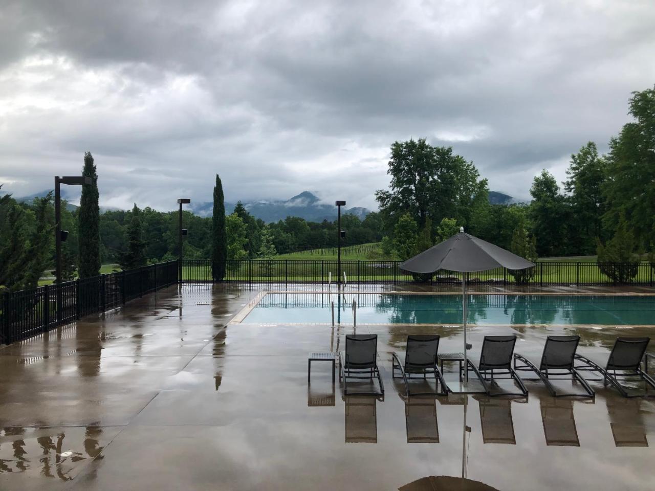 Hotel Domestique Travelers Rest Eksteriør bilde